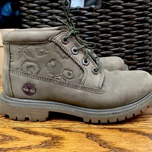 Timberland green boots